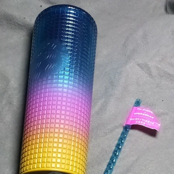 Starbucks 24oz. Tumblr Pride/Fierté 2023 - Picture 6 of 6